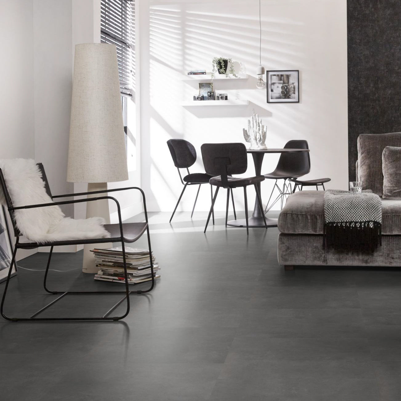Ceramo Anthracite Dryback