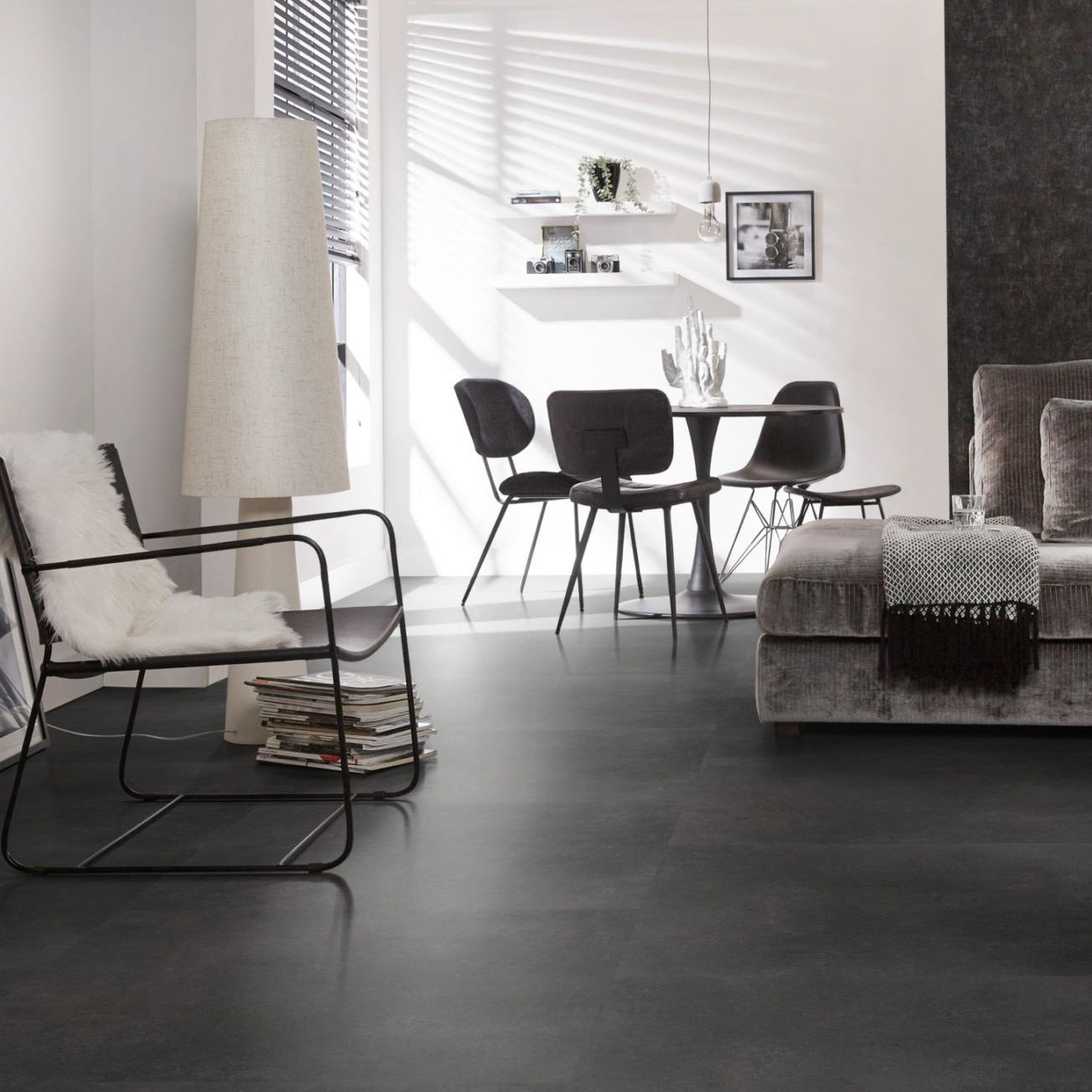 Sarino XL Anthracite Dryback