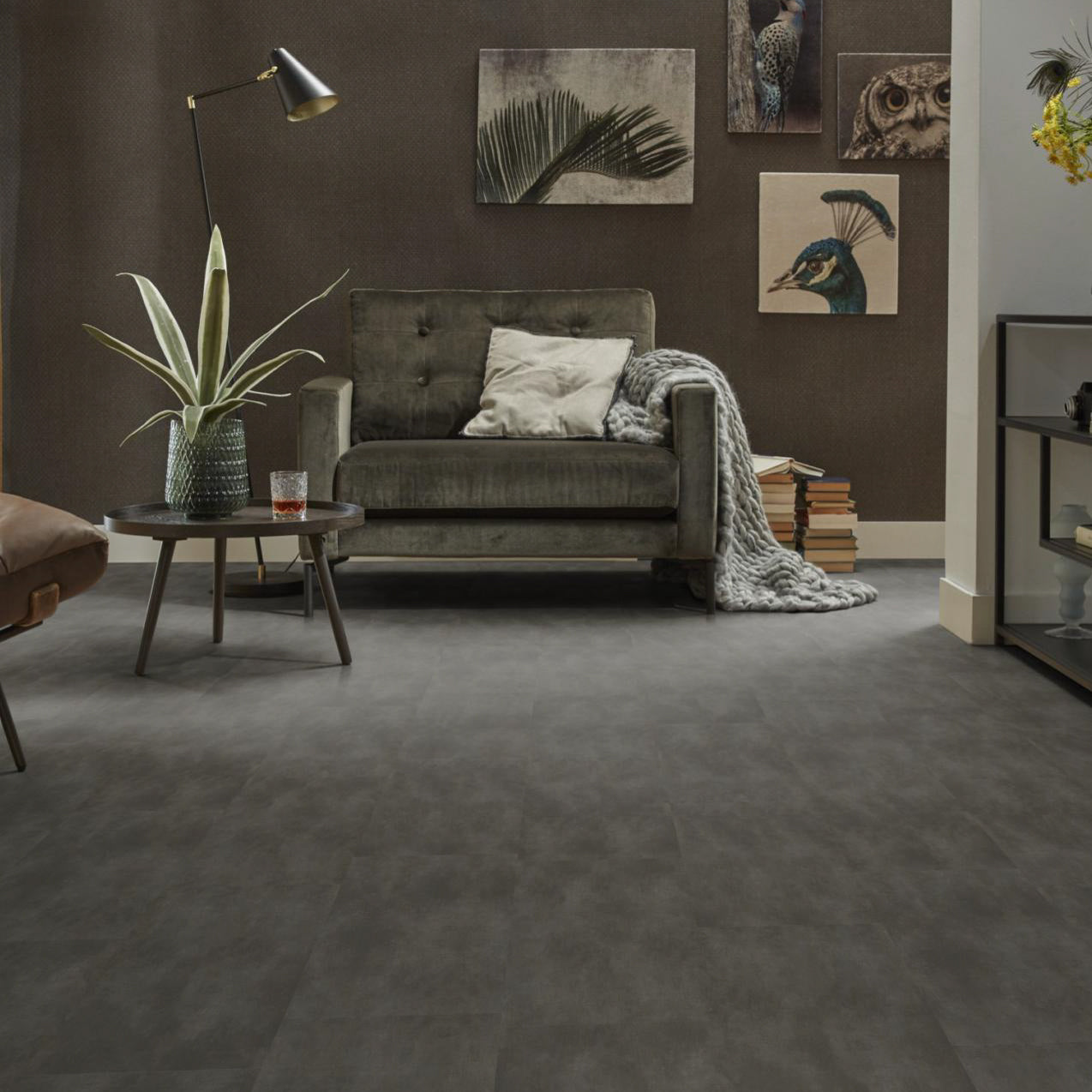 Concrete XL Anthracite Dryback
