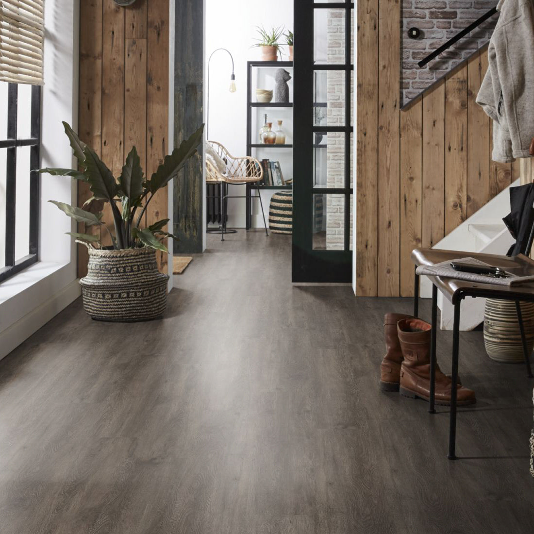 Supremo Dark Grey Dryback