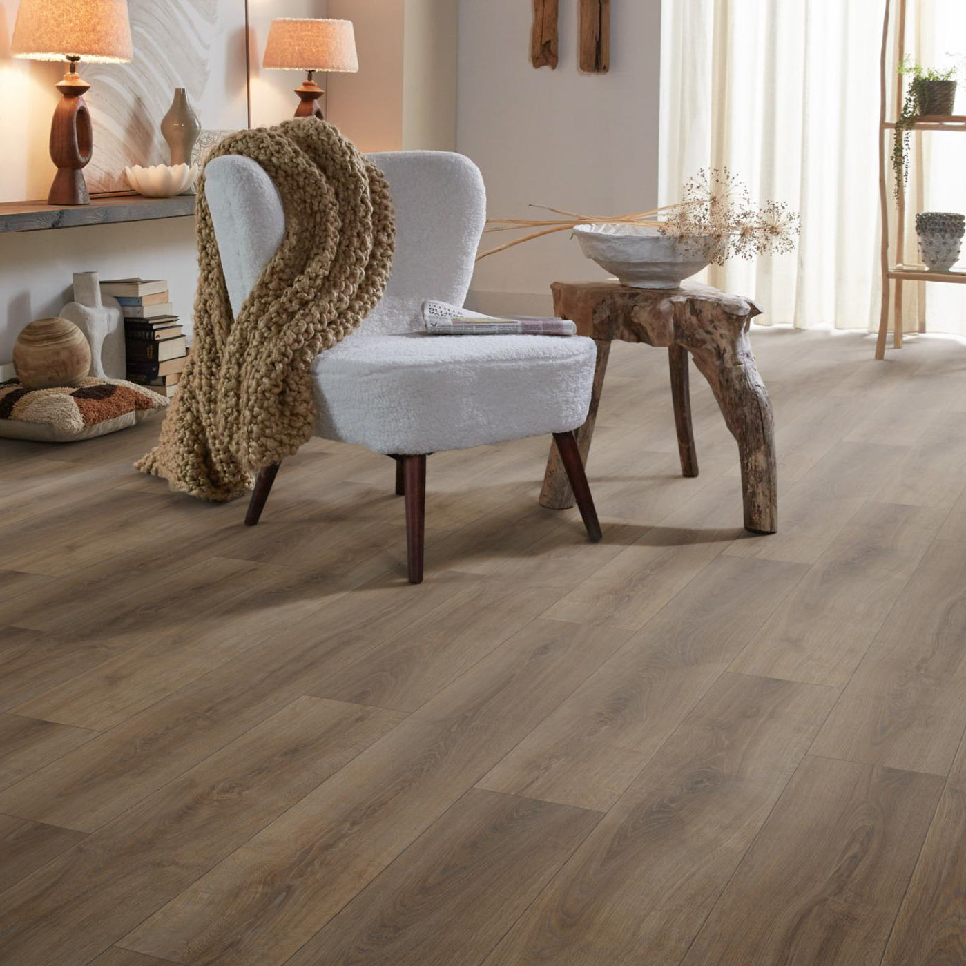 Supreme Cherbourg Eiken Bruin 5921