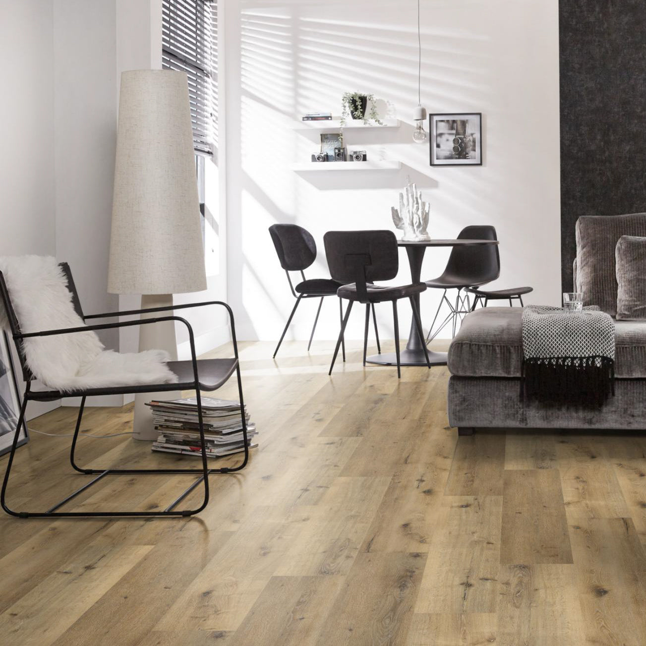 Essenzo SRC Click Dark Oak